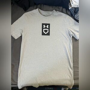 Men’s Under Armour Baseball Shirt